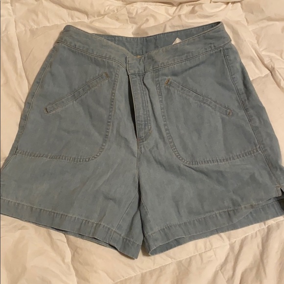 Vintage Liz Claiborne shorts - Picture 1 of 4